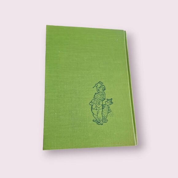 Secret World of Og - Pierre Berton - Picture 7 of 11